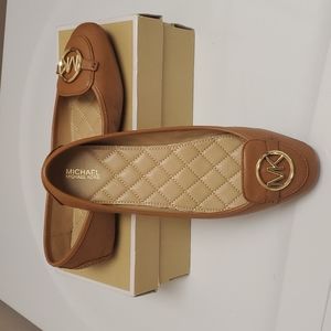 Michael Michael Kors Lillie Moc Leather Shoes